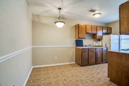apartment-interior-dining-area
