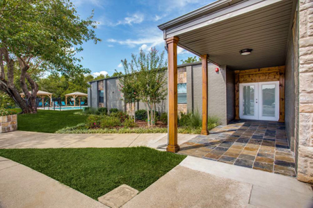 exterior-office-photo